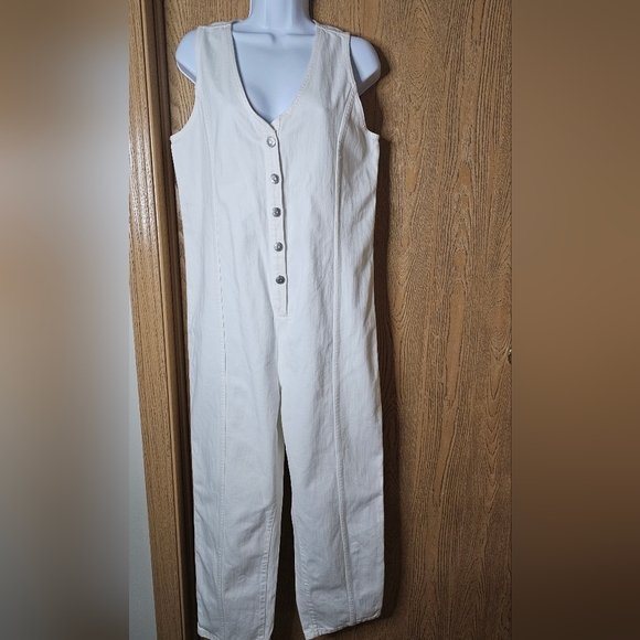 MadeWell Sleeveless White Jean Jumpsuit - Picture 2 of 5